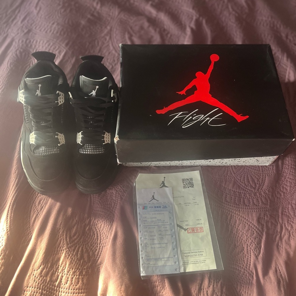 Jordan 4 white thunders